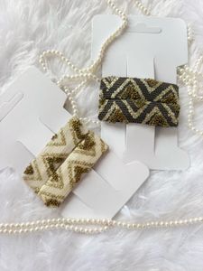 Chic Hair Clip Set of 2 pairs