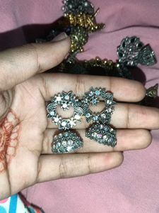 Assorted Ethnic Earrings Bundle 8 asthetic piece �