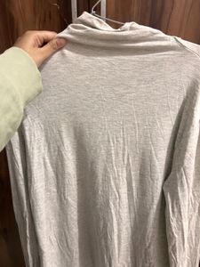Gray Turtleneck Long Sleeve Top