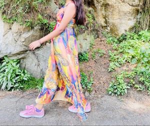 Paded Flowy Butterfly Print Maxi Dress