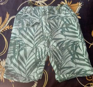 Boy's Tropical Leaf Print Shorts