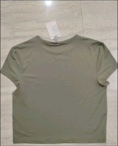 H&amp;M Olive Green Cropped T-Shirt