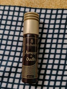 Set of 3 Perfume Oils - Oud Fragrance