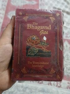 The Bhagavad Gita - Transcendental Knowledge