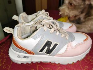 Stylish Women's Sneakers