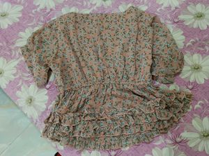 Chic Floral Ruffle Peplum Top
