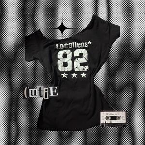 Cute Graphic T-Shirt "Localiens 82"