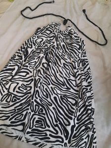 CLEARANCE SALE! black And White Halter Neck