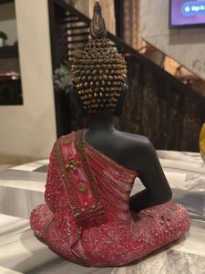 Zen Buddha Statue for Serene Ambiance