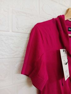 Chic Magenta Cowl Neck Short Sleeve Top