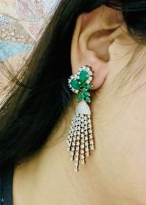 Stunning Emerald &amp; Diamond Earrings