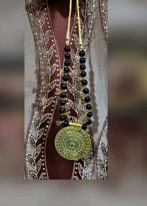 Temple-style Long Necklace Elegant Black Beads