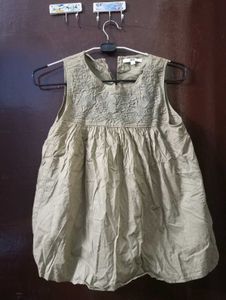 peplum top