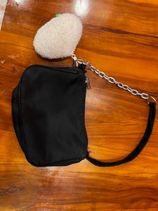 Chic Black Shoulder Bag with Charm