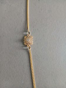 Elegant Gold Necklace