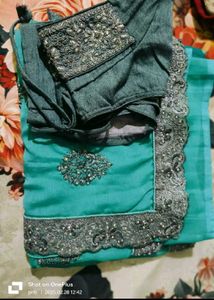 Elegant Teal Saree with Blouse