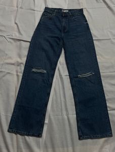 Ripped Blue Denim Jeans size :- 24