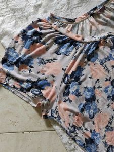 Floral Print Short Sleeve Top