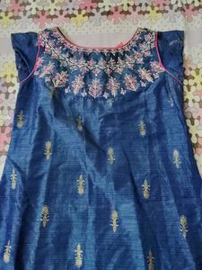 Assorted Women's Tops Bundle