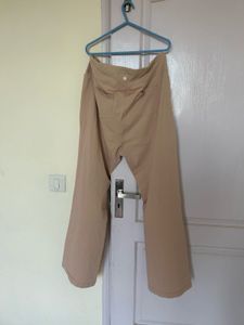 Blissclub Flared Pants with Pockets