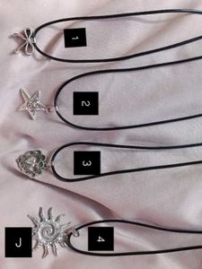 y2k pendants