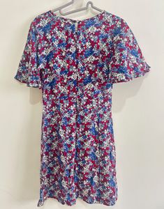Floral Print Flounce Sleeve Dress