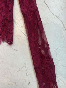 women’s whine colour top