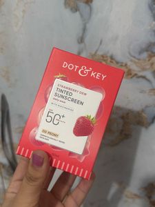 Dot & Key Strawberry Dew Tinted Sunscreen