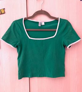 H&M Green Square Neck Crop Top