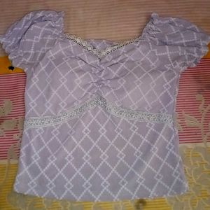 Chic Ruched Puff Sleeve Top + free gift 🎁 4 u