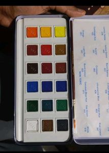Camel Watercolor Paint Set