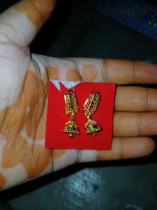 Earings 1 Pair Only