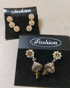 Sparkling moon earrings ✨👀