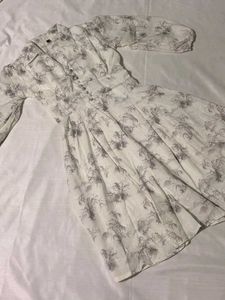 Elegant White &amp; Grey Print Midi Dress