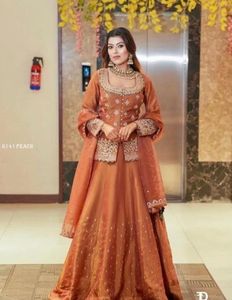 Elegant Embroidered Lehenga Choli Set