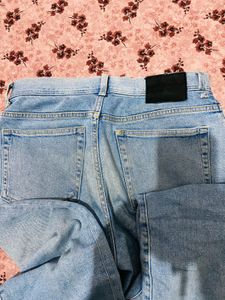 &amp; Denim(H&amp;M) Classic Light Wash Slim Fit Deni