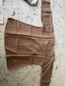 Set of 2 tops