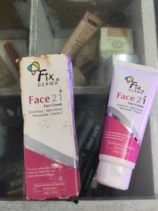 Fix Derma Face 21
