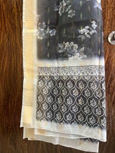 Elegant Floral Print dupatta