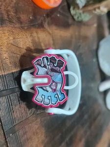 pack of 4 Collectible Toy Figures &amp; Accessories