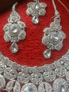 Stunning Bridal Jewelry Set