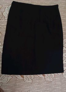 Classic Black Mini Skirt
