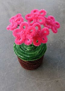 Pipe Cleaner Flower Pot