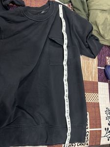 Black Crew Neck Sweatshirt with Pocket