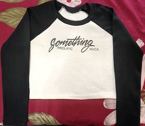 Stylish Raglan Sleeve Top