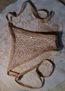 Bikini bottom with Gold Accents🌟