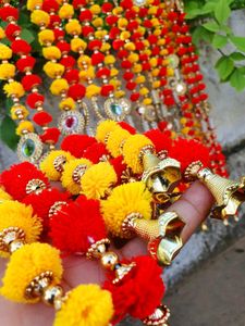 Pompom Decor Strings