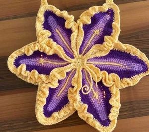 Rapunzel Crochet Lily Bag