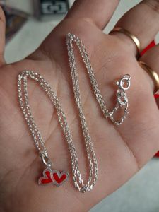 Beautiful New Chain With Locket