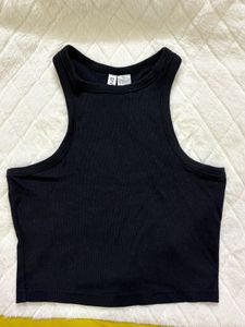 Black Sleeveless Crop Tank Top
